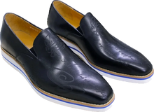 Load image into Gallery viewer, CAVANELI LASER LOAFERS