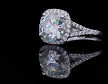 Load image into Gallery viewer, 3 CT Princess engagement Ring