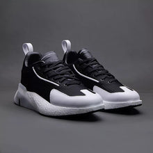 Load image into Gallery viewer, CAVANELI CLOSET EUROPEAN SNEAKERS