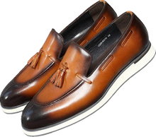 Load image into Gallery viewer, CAVANELI CLASSIC TASSEL LOAFERS
